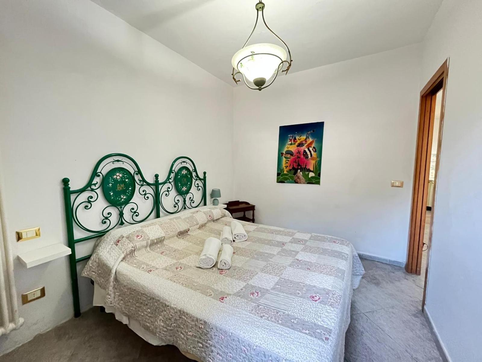 Oasy Apartament Διαμέρισμα Tirrenia Εξωτερικό φωτογραφία